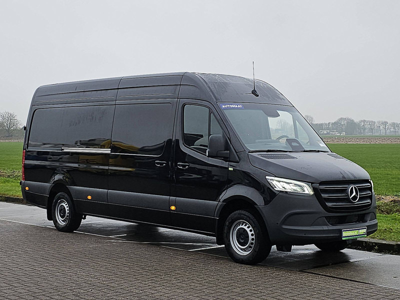 Mercedes-Benz Sprinter 315 L3H2 LED FACELIFT! - Furgon: obrázek 4 Mercedes-Benz Sprinter 315 L3H2 LED FACELIFT! - Furgon: obrázek 4