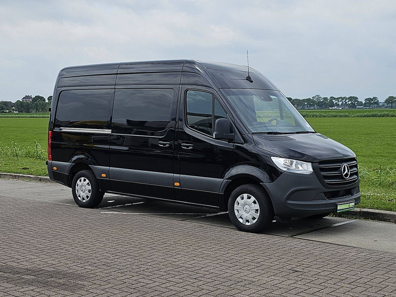 Mercedes-Benz Sprinter 317 L2H2 3.5t-Trekhaak - Furgon: obrázek 4 Mercedes-Benz Sprinter 317 L2H2 3.5t-Trekhaak - Furgon: obrázek 4