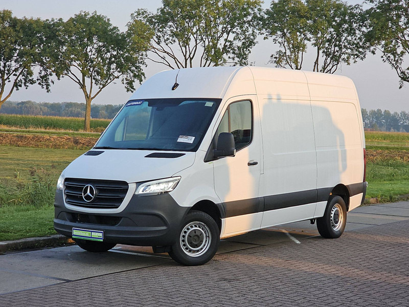 Mercedes-Benz Sprinter 317 L2H2 LED Automaat! - Furgon: obrázek 2 Mercedes-Benz Sprinter 317 L2H2 LED Automaat! - Furgon: obrázek 2