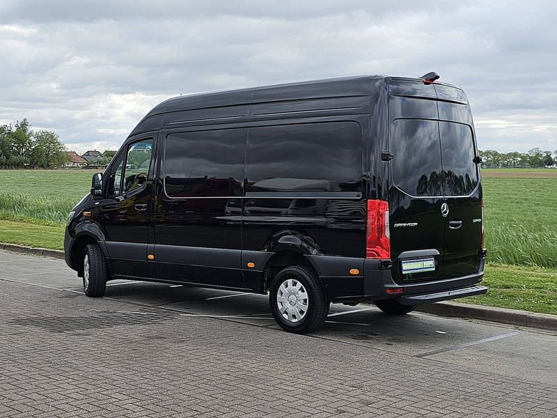 Mercedes-Benz Sprinter 317 L2H2 LED RWD! - Furgon: obrázek 5 Mercedes-Benz Sprinter 317 L2H2 LED RWD! - Furgon: obrázek 5