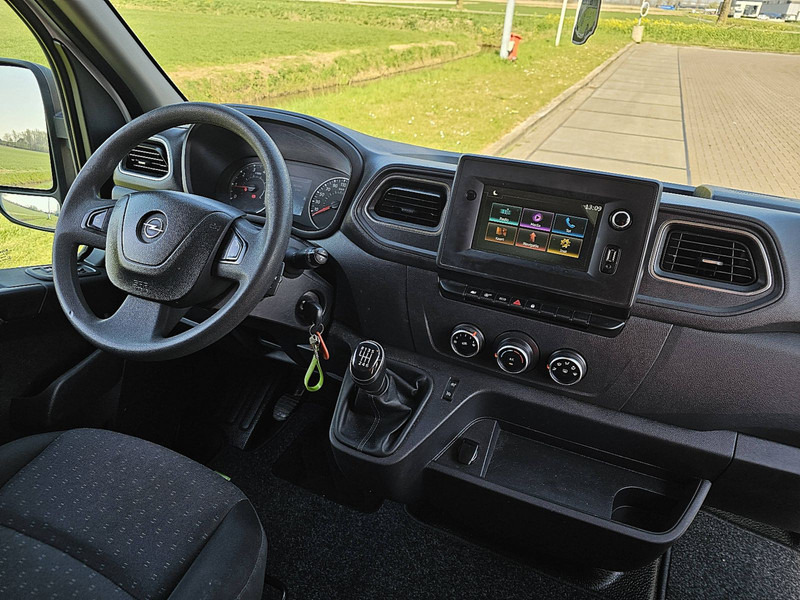 Interior photo 1: Dodávka skřín Opel Movano 2.3 Bakwagen Laadklep!