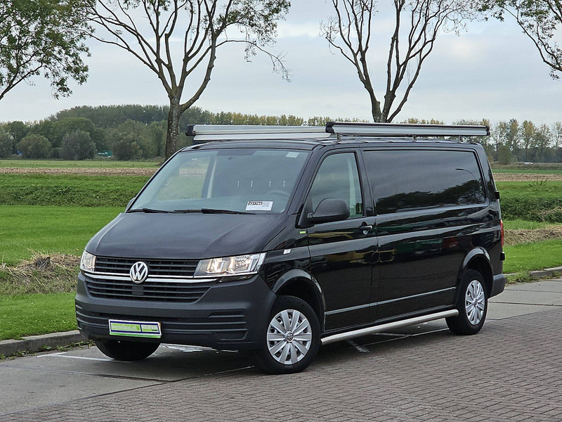 Volkswagen Transporter 2.0 TDI ac lang EURO6 - Malá dodávka: obrázek 2 Volkswagen Transporter 2.0 TDI ac lang EURO6 - Malá dodávka: obrázek 2