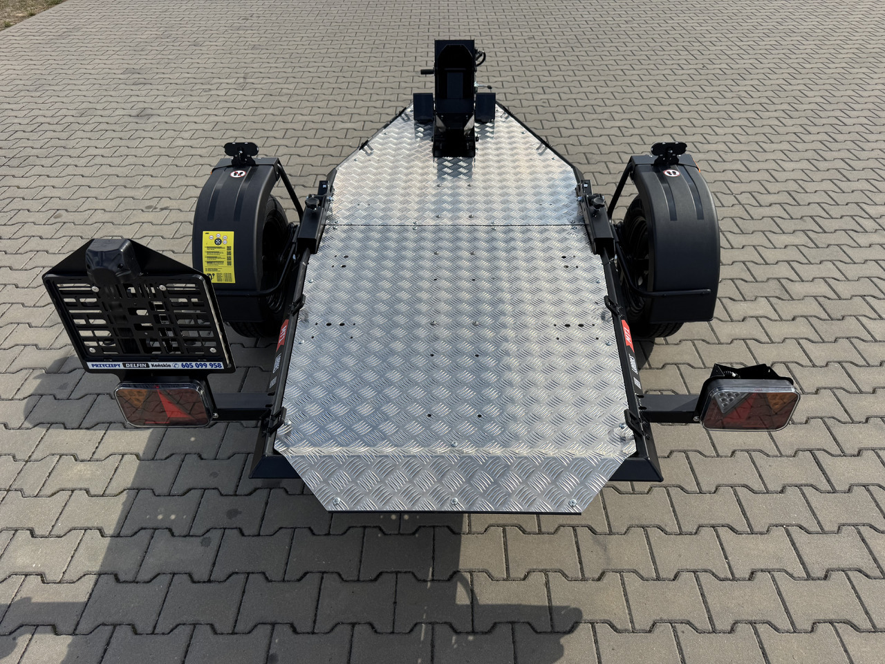 LORRIES MT-1 - przyczepa do przewozu 1 motocykla - Přepravník motocyklů: obrázek 5 LORRIES MT-1 - przyczepa do przewozu 1 motocykla - Přepravník motocyklů: obrázek 5