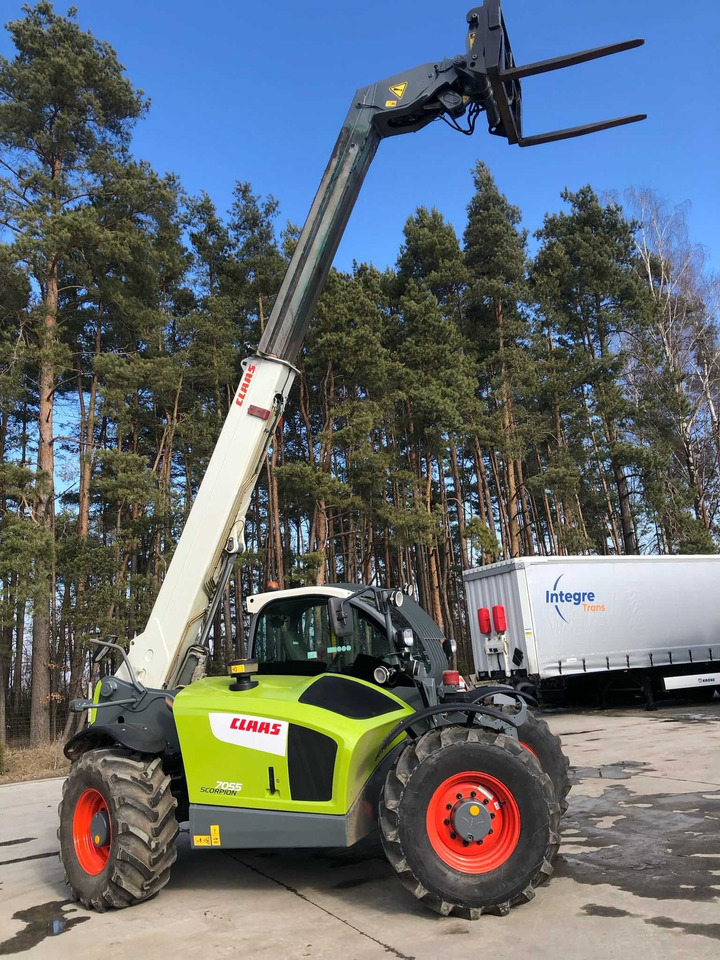 CLAAS SCORPION 7055 Varipower, Klima, Zaczep hydr,Centr smar,z Francji - Teleskopický manipulátor: obrázek 3 CLAAS SCORPION 7055 Varipower, Klima, Zaczep hydr,Centr smar,z Francji - Teleskopický manipulátor: obrázek 3