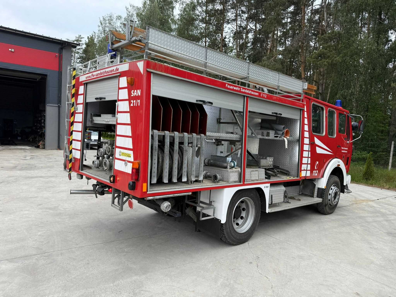 Mercedes 1019AF,4x4,Wóz strażacki, 50610 km, 2500 l, Import Niemcy - Hasičský vůz: obrázek 3 Mercedes 1019AF,4x4,Wóz strażacki, 50610 km, 2500 l, Import Niemcy - Hasičský vůz: obrázek 3