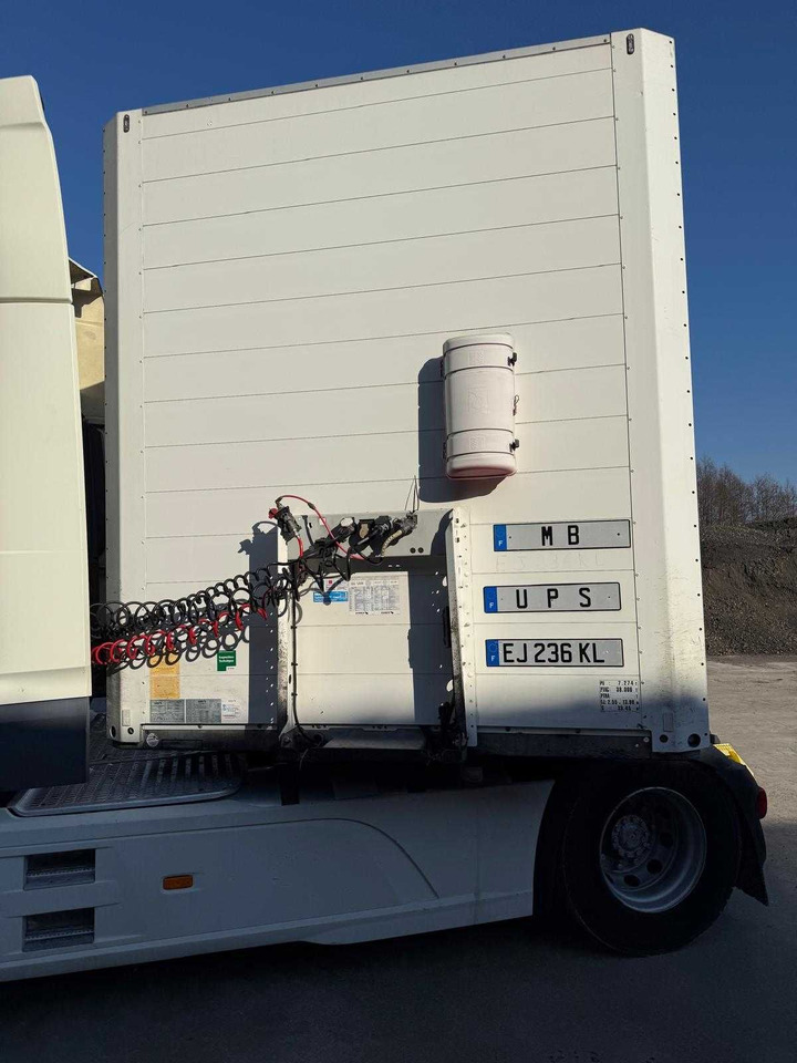 Schmitz Izoterma Kontener Box, 2017r, roleta , 481083 km , z Francji - Izotermický návěs: obrázek 5 Schmitz Izoterma Kontener Box, 2017r, roleta , 481083 km , z Francji - Izotermický návěs: obrázek 5