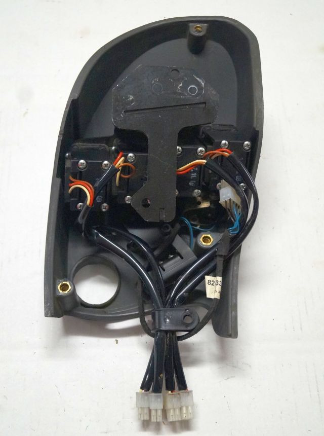 Crown 822646-004 | hydraulic function controls reachtruck - Elektrický systém pro Manipulační technika: obrázek 2 Crown 822646-004 | hydraulic function controls reachtruck - Elektrický systém pro Manipulační technika: obrázek 2