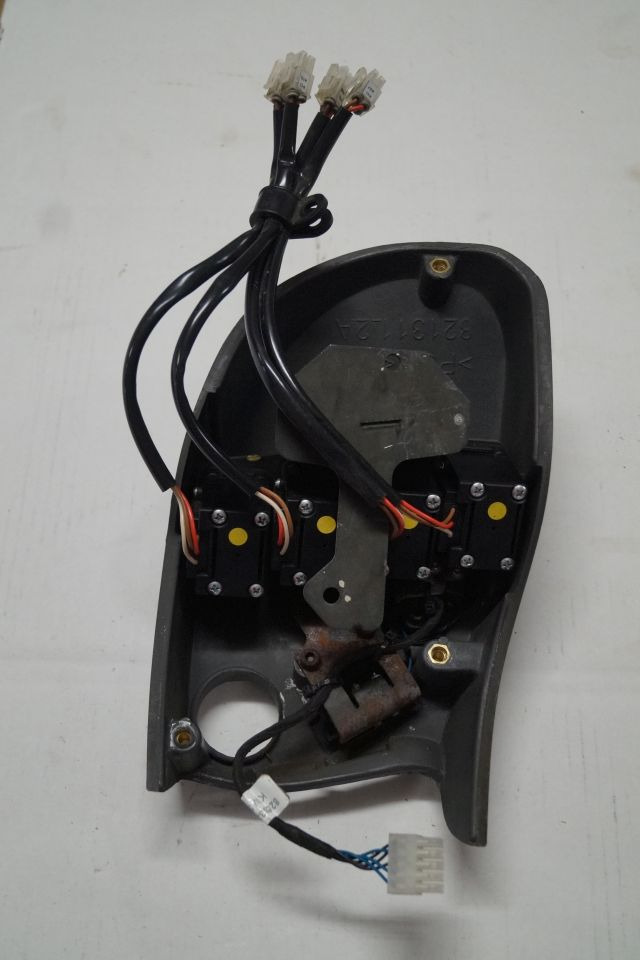 Crown 822646-004 | hydraulic function controls reachtruck - Elektrický systém pro Manipulační technika: obrázek 2 Crown 822646-004 | hydraulic function controls reachtruck - Elektrický systém pro Manipulační technika: obrázek 2