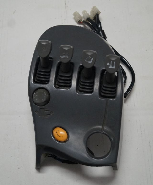 Crown 822646-004 | hydraulic function controls reachtruck - Elektrický systém pro Manipulační technika: obrázek 1 Crown 822646-004 | hydraulic function controls reachtruck - Elektrický systém pro Manipulační technika: obrázek 1