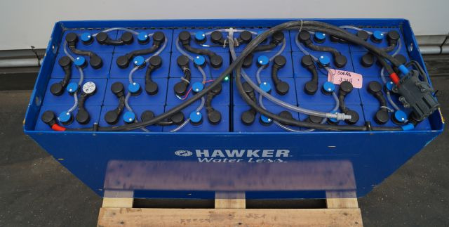 Hawker unknown | Battery 48V775Ah 48 5 PZMM775 Year 2023 weight 1132 kg sn. 8087 - Akumulátor pro Manipulační technika: obrázek 3 Hawker unknown | Battery 48V775Ah 48 5 PZMM775 Year 2023 weight 1132 kg sn. 8087 - Akumulátor pro Manipulační technika: obrázek 3
