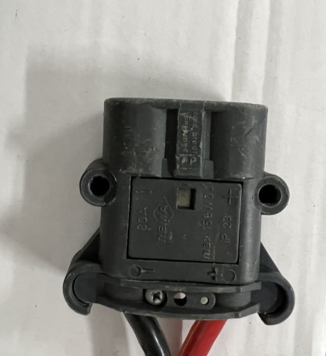 Hoppecke unknown | Trak mini 24V30A 230v Year unknown 80A Rema battery connecto Trak mini 24V30A 230v Year unknown 80A Rema battery connector - Akumulátor pro Manipulační technika: obrázek 3 Hoppecke unknown | Trak mini 24V30A 230v Year unknown 80A Rema battery connecto Trak mini 24V30A 230v Year unknown 80A Rema battery connector - Akumulátor pro Manipulační technika: obrázek 3