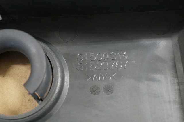 Jungheinrich 51500314 | bonnet including contact key and battery/hour indicator - Rám/ Šasi pro Manipulační technika: obrázek 3 Jungheinrich 51500314 | bonnet including contact key and battery/hour indicator - Rám/ Šasi pro Manipulační technika: obrázek 3
