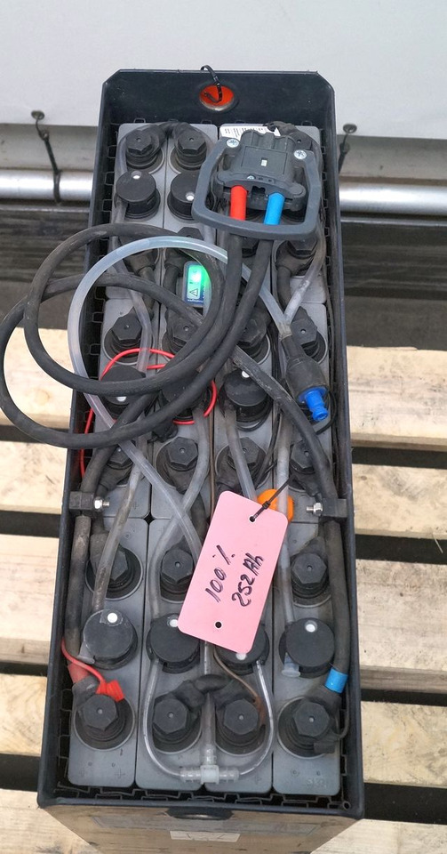 Jungheinrich unknown | Battery 24 2PZS250 year 2022 weight 212 kg sn. 203453 out - Akumulátor pro Manipulační technika: obrázek 2 Jungheinrich unknown | Battery 24 2PZS250 year 2022 weight 212 kg sn. 203453 out - Akumulátor pro Manipulační technika: obrázek 2