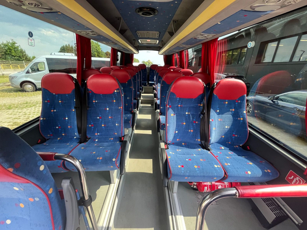 Turistický autobus Iveco Rosero First / 24+1+1 / Telma/ EURO6: obrázek 11