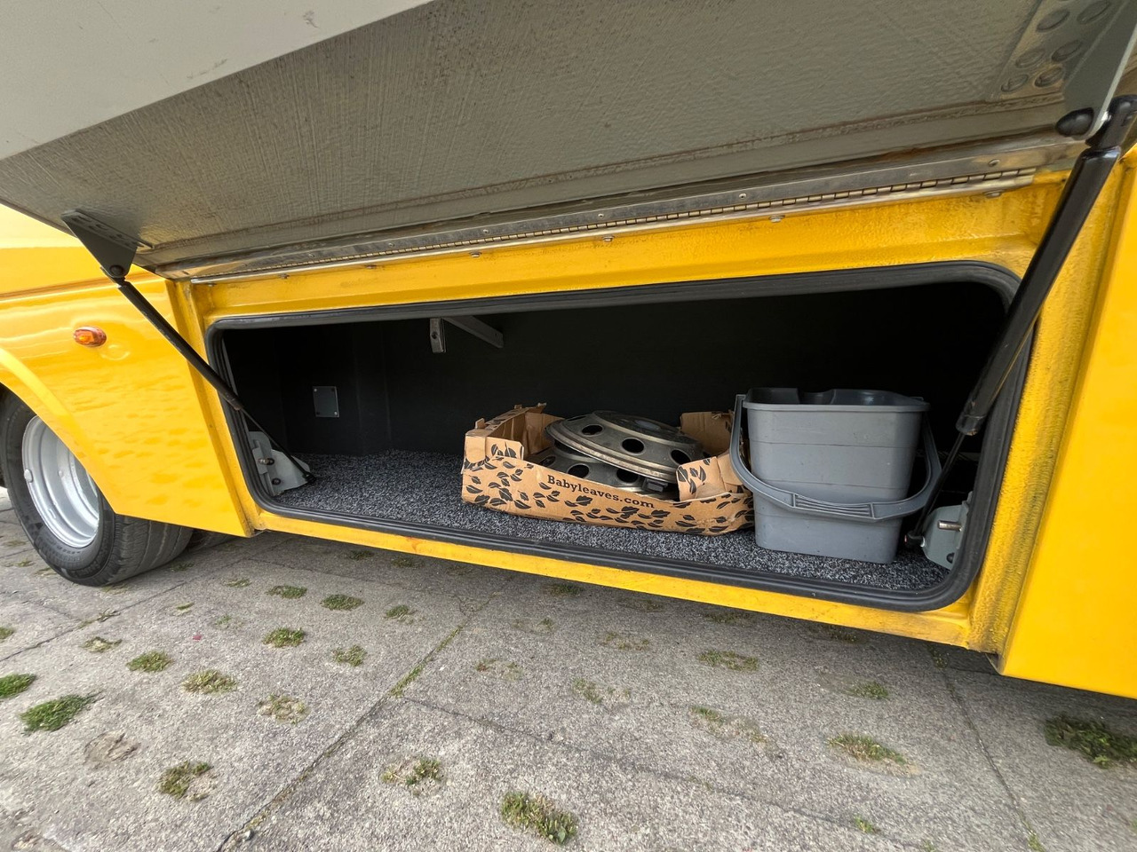 Turistický autobus Iveco Rosero First / 24+1+1 / Telma/ EURO6: obrázek 8