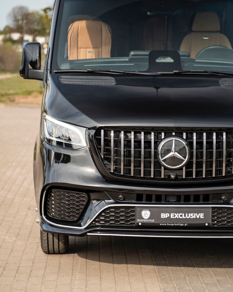 Mercedes-Benz Sprinter 519 Luxury TOURIST XL / NEW IN STOCK!!! - Turistický autobus: obrázek 1 Mercedes-Benz Sprinter 519 Luxury TOURIST XL / NEW IN STOCK!!! - Turistický autobus: obrázek 1