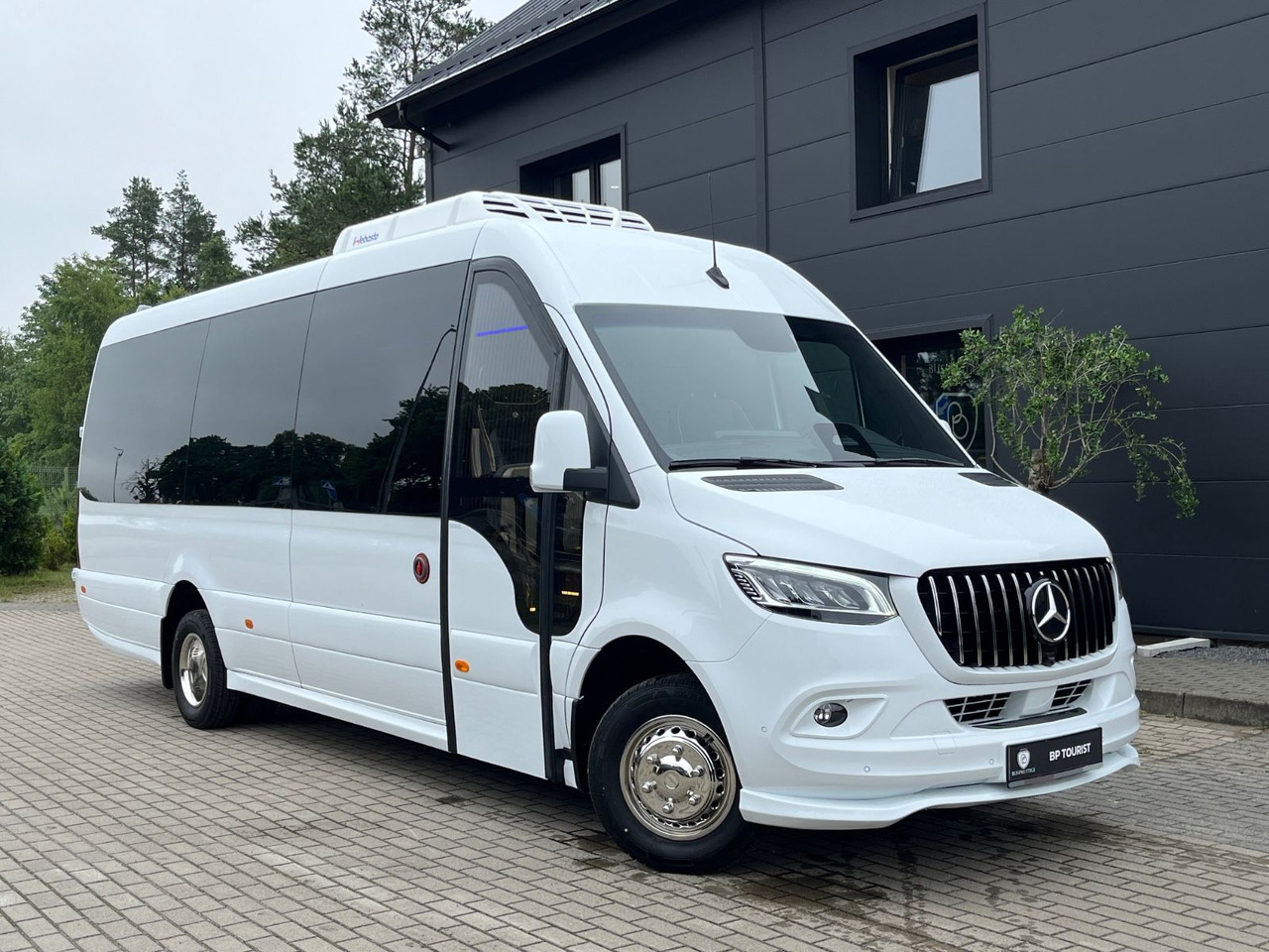 Mercedes-Benz Sprinter 519 TOURIST XL / 21 to 24 Seats / NEW! - Minibus, Mikrobus: obrázek 1 Mercedes-Benz Sprinter 519 TOURIST XL / 21 to 24 Seats / NEW! - Minibus, Mikrobus: obrázek 1