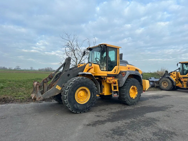 Volvo L120 H - Kolový nakladač: obrázek 2 Volvo L120 H - Kolový nakladač: obrázek 2