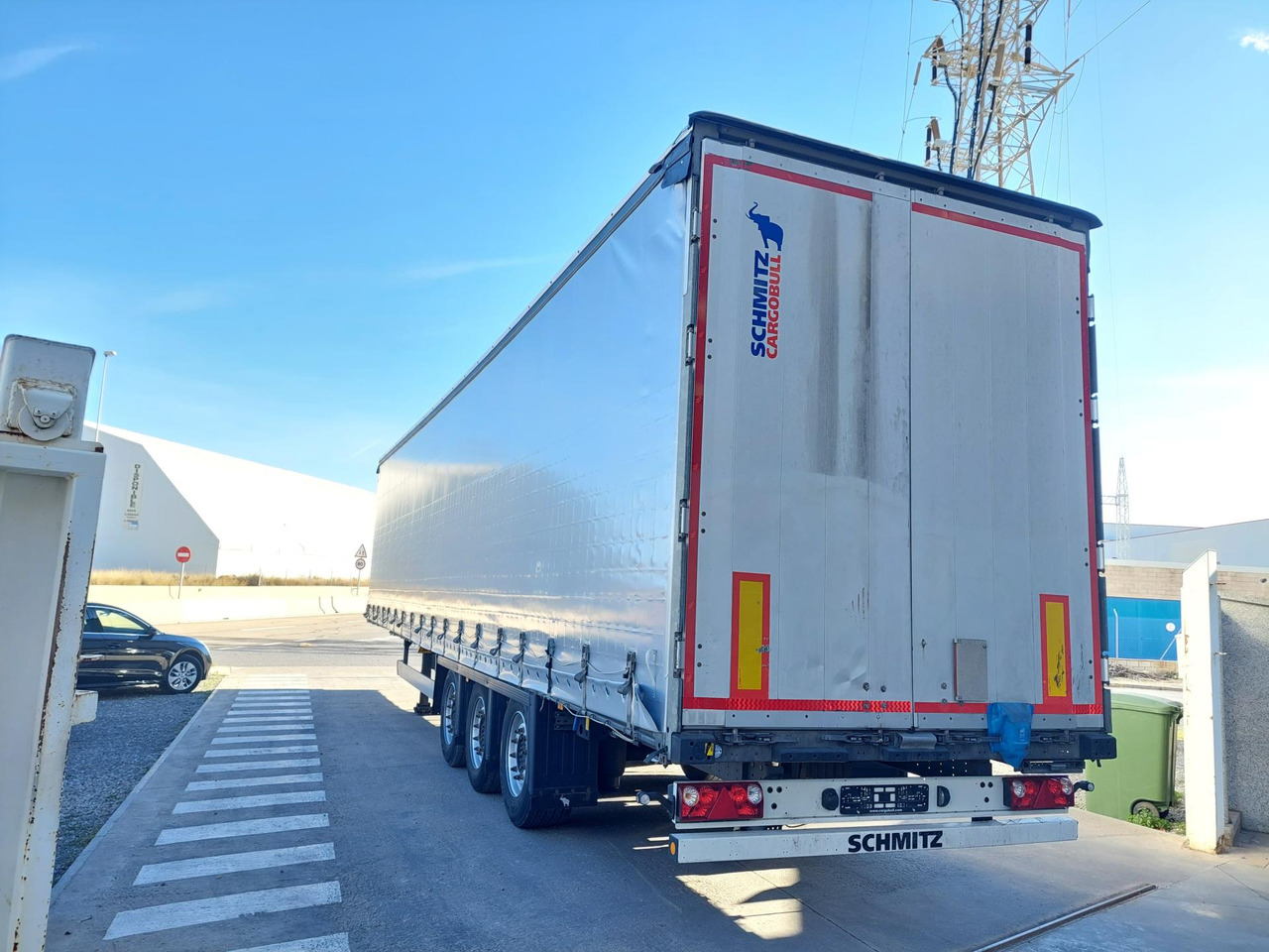 Schmitz Cargobull SCS24/L Varios - Plachtový návěs: obrázek 4 Schmitz Cargobull SCS24/L Varios - Plachtový návěs: obrázek 4