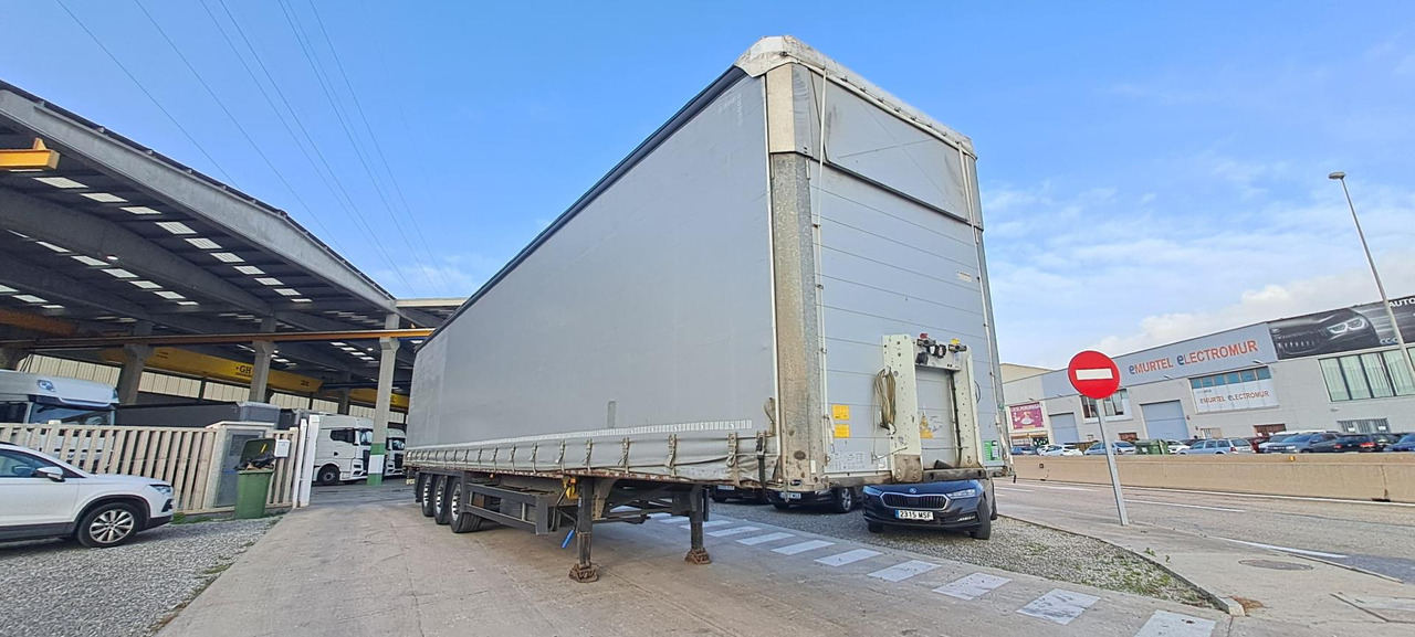 Schmitz Cargobull SCS24/L Varios - Plachtový návěs: obrázek 3 Schmitz Cargobull SCS24/L Varios - Plachtový návěs: obrázek 3