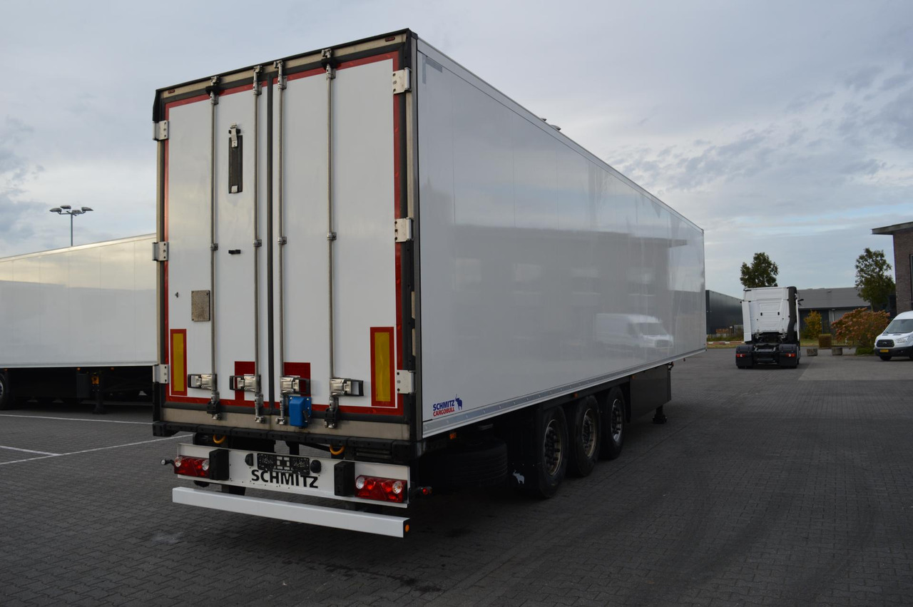 Schmitz Cargobull SKO FP 60 Carrier Vector 1550 - Chladírenský návěs: obrázek 4 Schmitz Cargobull SKO FP 60 Carrier Vector 1550 - Chladírenský návěs: obrázek 4