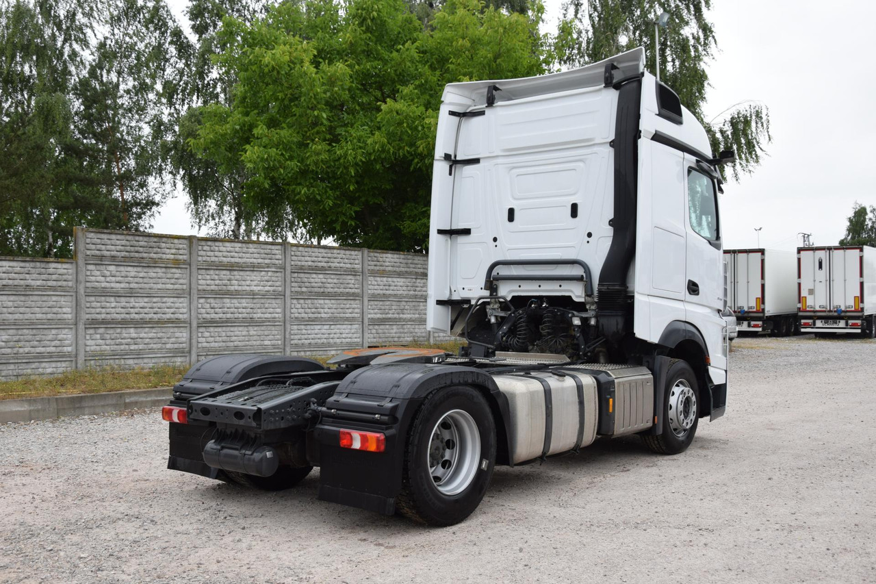 Mercedes-Benz Actros 5 1845 BigSpace - Tahač: obrázek 4 Mercedes-Benz Actros 5 1845 BigSpace - Tahač: obrázek 4