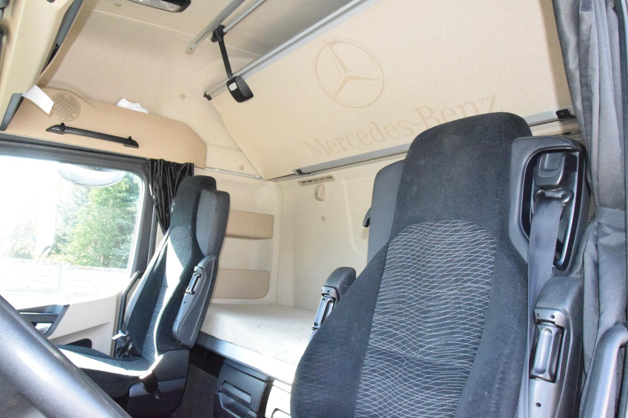 Tahač Mercedes-Benz Actros 5 1845 BigSpace: obrázek 9