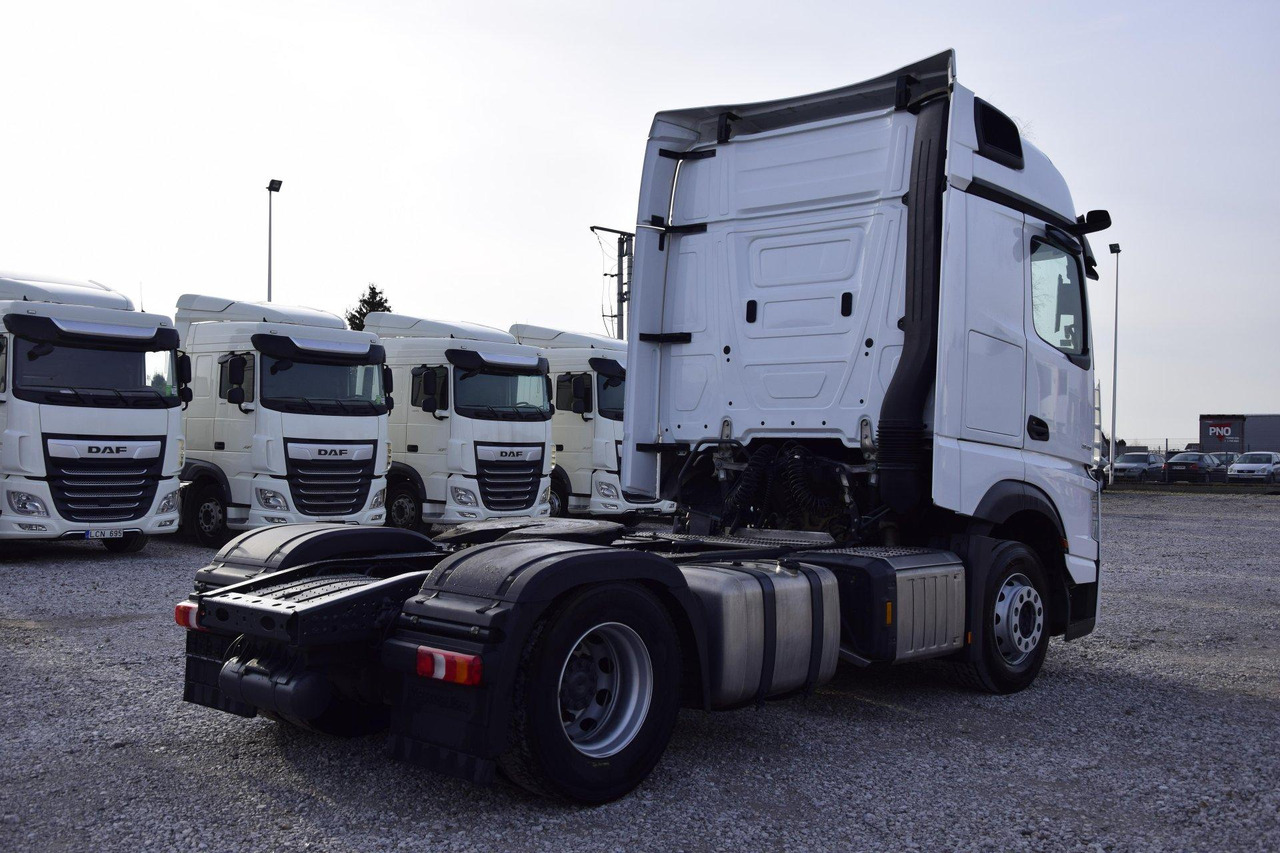 Mercedes-Benz Actros 5 1845 BigSpace - Tahač: obrázek 4 Mercedes-Benz Actros 5 1845 BigSpace - Tahač: obrázek 4