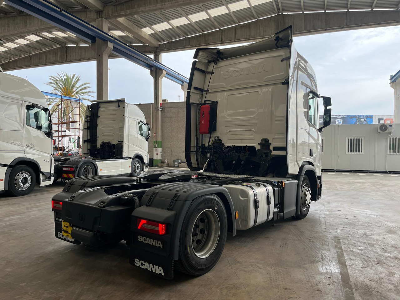 Scania R450 CR20H Retarder - Tahač: obrázek 2 Scania R450 CR20H Retarder - Tahač: obrázek 2