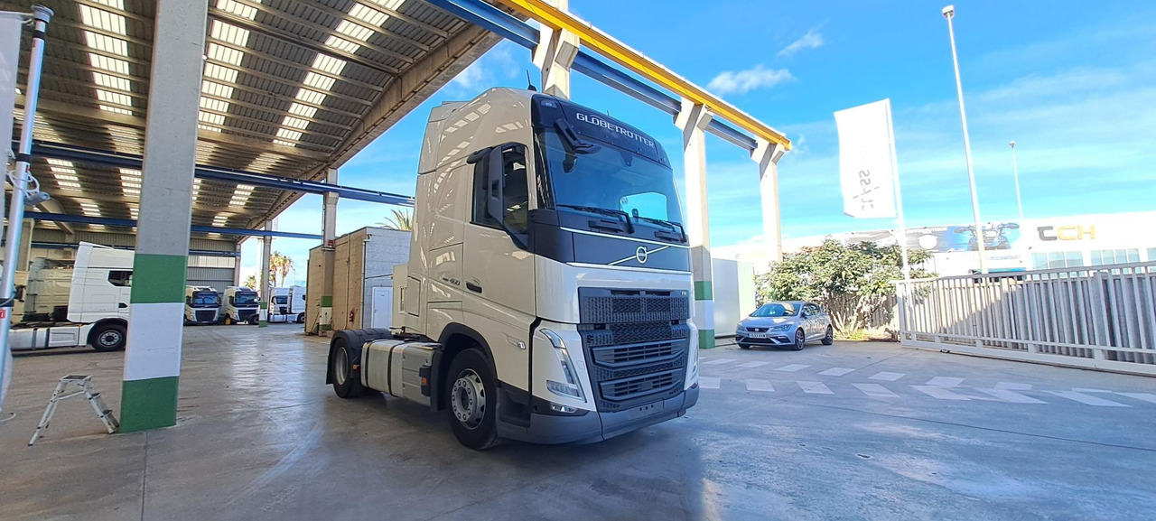 Volvo FH 460 Globetrotter XL Retarder - Tahač: obrázek 3 Volvo FH 460 Globetrotter XL Retarder - Tahač: obrázek 3