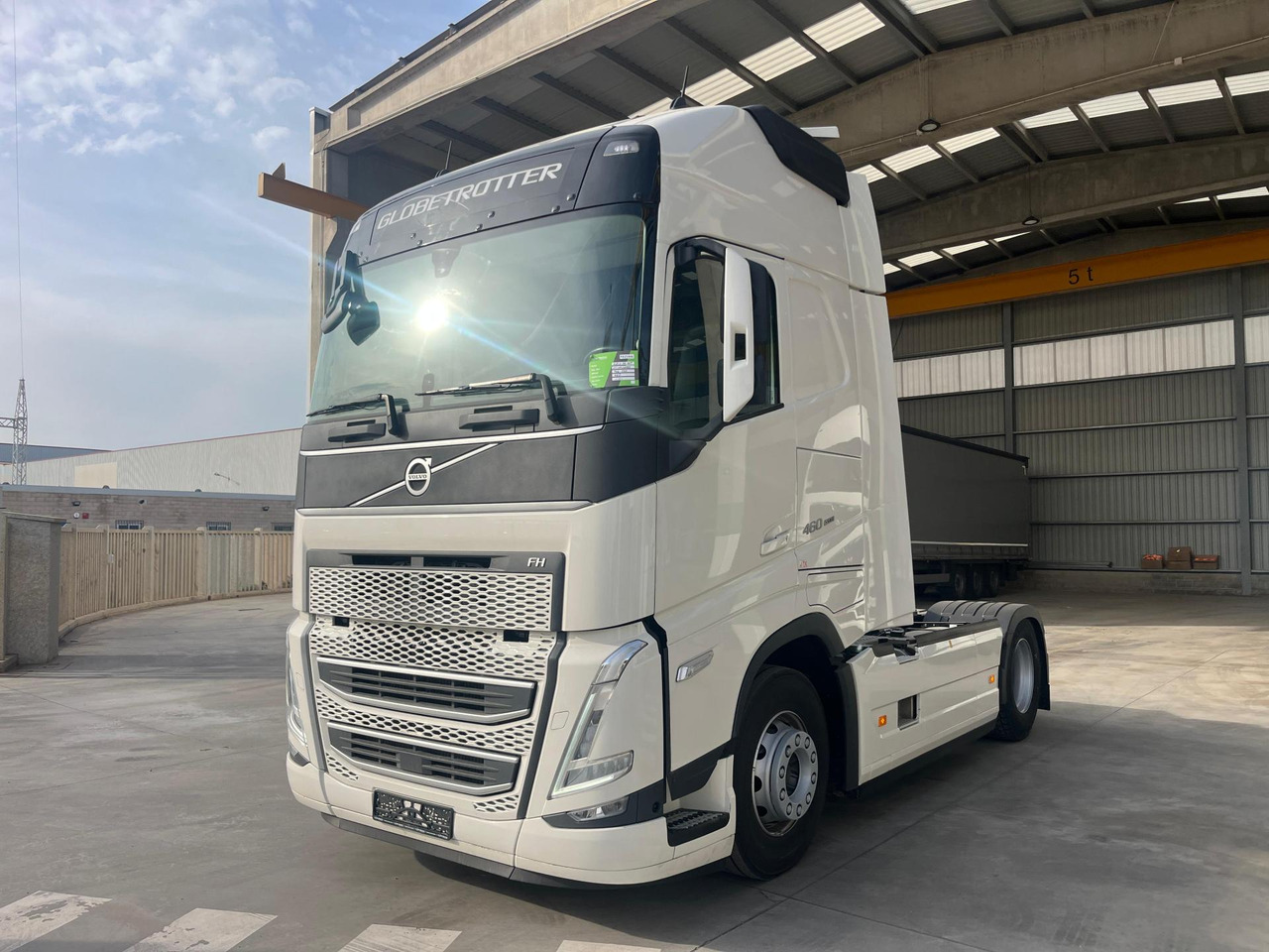 Volvo FH 460 Globetrotter XL i-Save I-ParkCool - Tahač: obrázek 1 Volvo FH 460 Globetrotter XL i-Save I-ParkCool - Tahač: obrázek 1