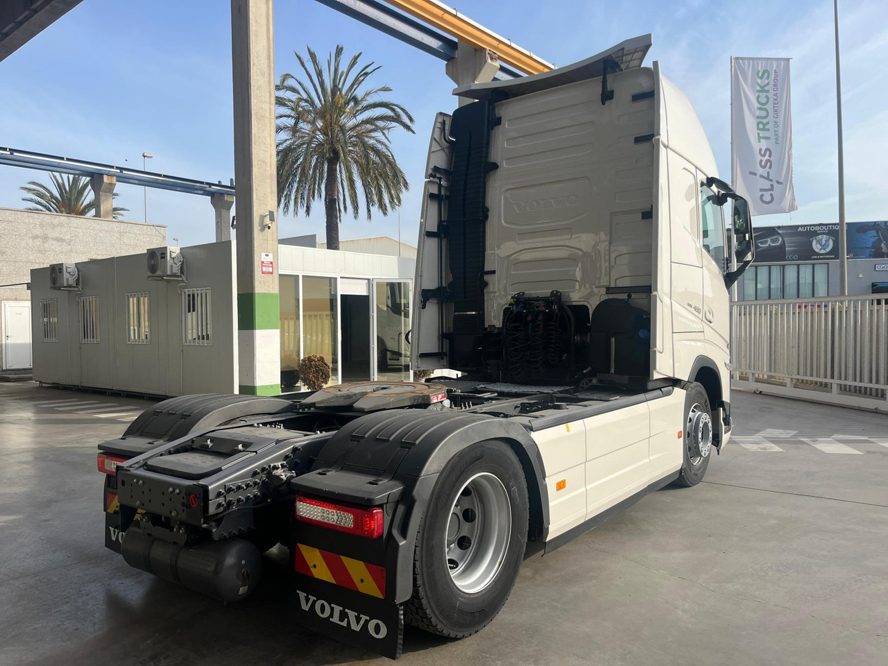Volvo FH 460 Globetrotter XL i-Save I-ParkCool - Tahač: obrázek 3 Volvo FH 460 Globetrotter XL i-Save I-ParkCool - Tahač: obrázek 3
