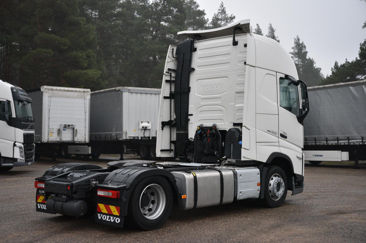 Volvo FH 500 Globetrotter XL Varios - Tahač: obrázek 4 Volvo FH 500 Globetrotter XL Varios - Tahač: obrázek 4
