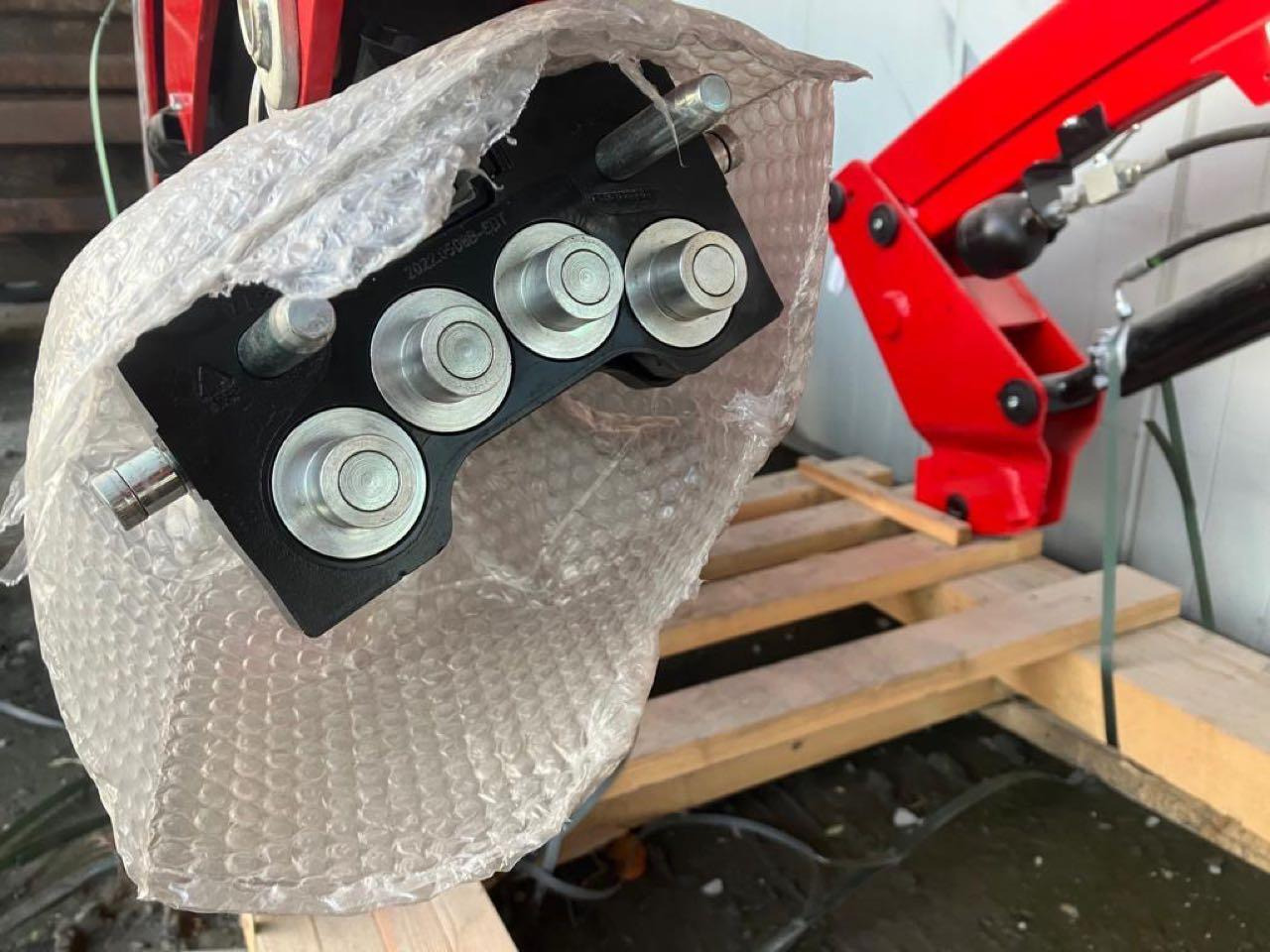 ALÖ X5SDME / MF FL3919X - Čelní nakladač pro traktor: obrázek 3 ALÖ X5SDME / MF FL3919X - Čelní nakladač pro traktor: obrázek 3