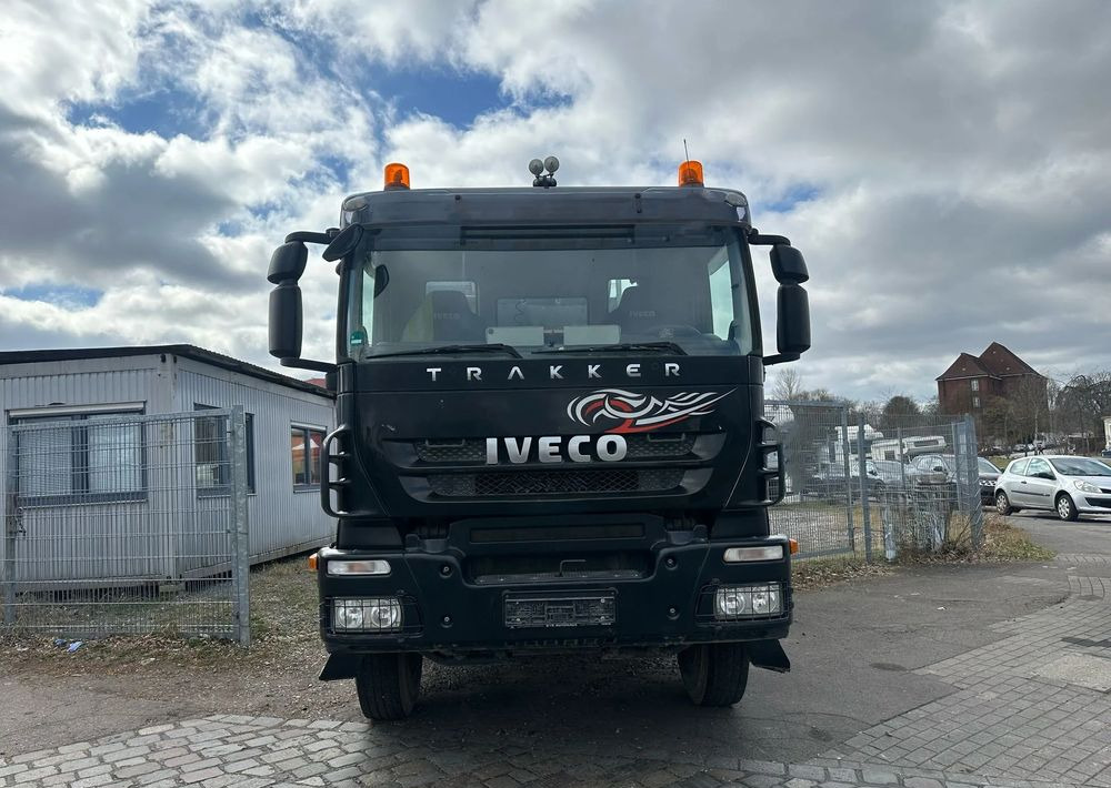 Iveco Trakker 450 | Trójstronna wywrotka | 2008 | 8x4 | Retarder | Bordmatik | Manual | - Sklápěč: obrázek 5 Iveco Trakker 450 | Trójstronna wywrotka | 2008 | 8x4 | Retarder | Bordmatik | Manual | - Sklápěč: obrázek 5
