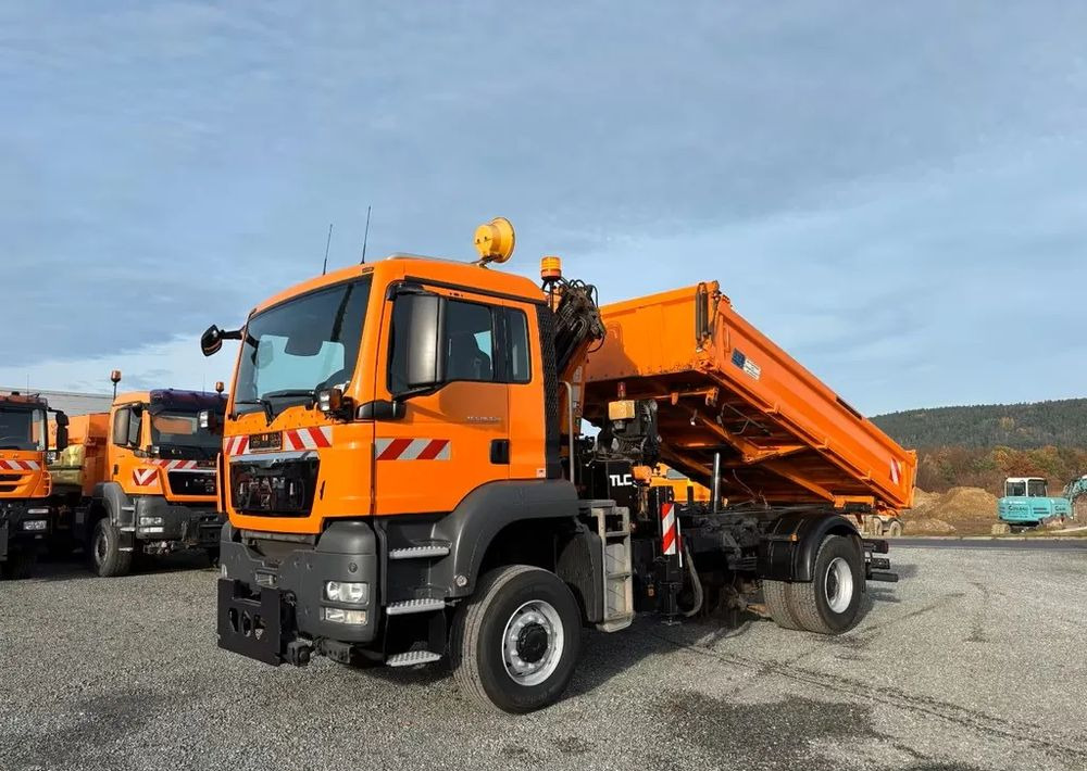 MAN TGS 18.320/ 4x4 / Euro4 /Wywrotka trójstronna Meiller +Kran Atlas TLC 82.2 +sterowanie radiowe – Przystosowany do pracy zimą — odśnieżanie, posypywanie, pług - Sklápěč: obrázek 2 MAN TGS 18.320/ 4x4 / Euro4 /Wywrotka trójstronna Meiller +Kran Atlas TLC 82.2 +sterowanie radiowe – Przystosowany do pracy zimą — odśnieżanie, posypywanie, pług - Sklápěč: obrázek 2