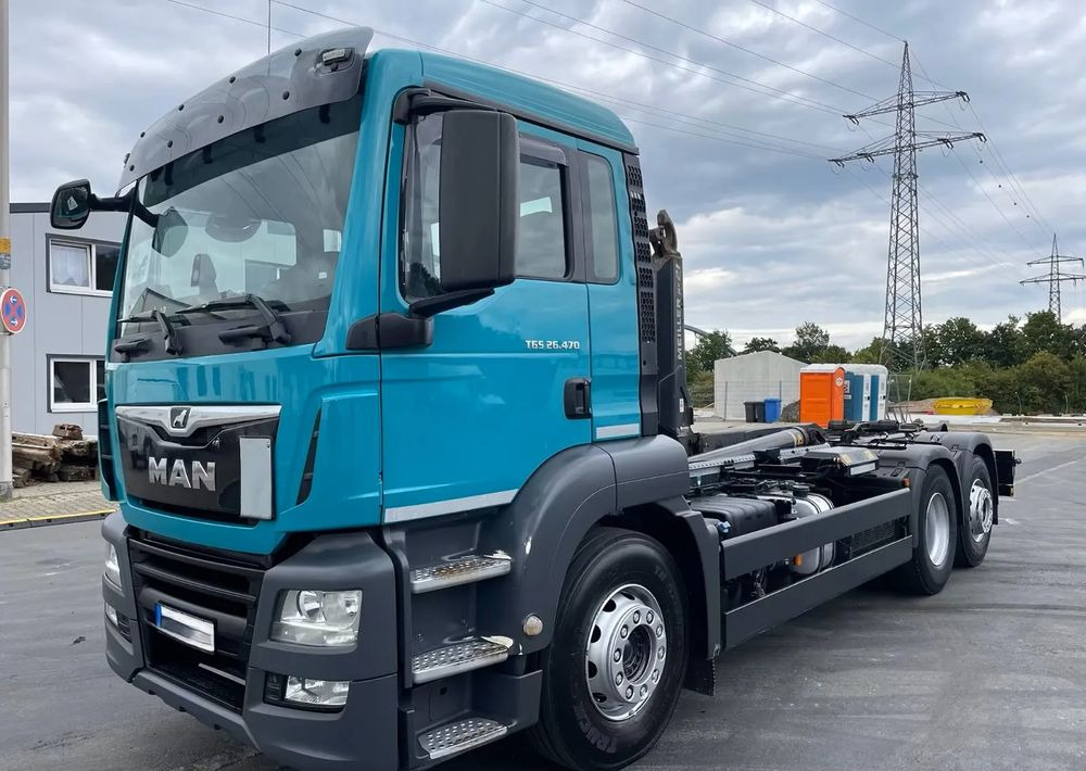 MAN TGS 26.470 6x2 - Hákový nosič kontejnerů: obrázek 4 MAN TGS 26.470 6x2 - Hákový nosič kontejnerů: obrázek 4