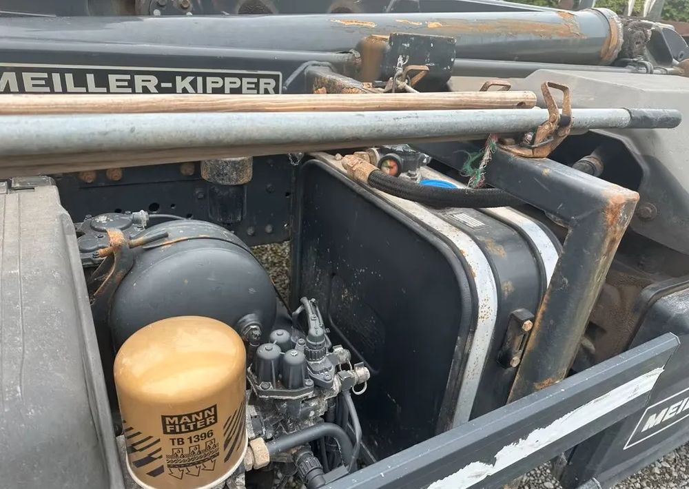 Mercedes-Benz 2648 / 6x4 / Meiller HAKOWIEC / Retarder / Klimatyzacja / Euro 5 - Hákový nosič kontejnerů: obrázek 5 Mercedes-Benz 2648 / 6x4 / Meiller HAKOWIEC / Retarder / Klimatyzacja / Euro 5 - Hákový nosič kontejnerů: obrázek 5
