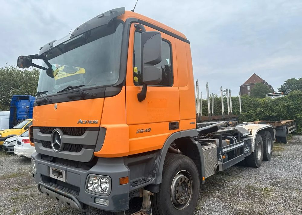 Mercedes-Benz 2648 / 6x4 / Meiller HAKOWIEC / Retarder / Klimatyzacja / Euro 5 - Hákový nosič kontejnerů: obrázek 2 Mercedes-Benz 2648 / 6x4 / Meiller HAKOWIEC / Retarder / Klimatyzacja / Euro 5 - Hákový nosič kontejnerů: obrázek 2