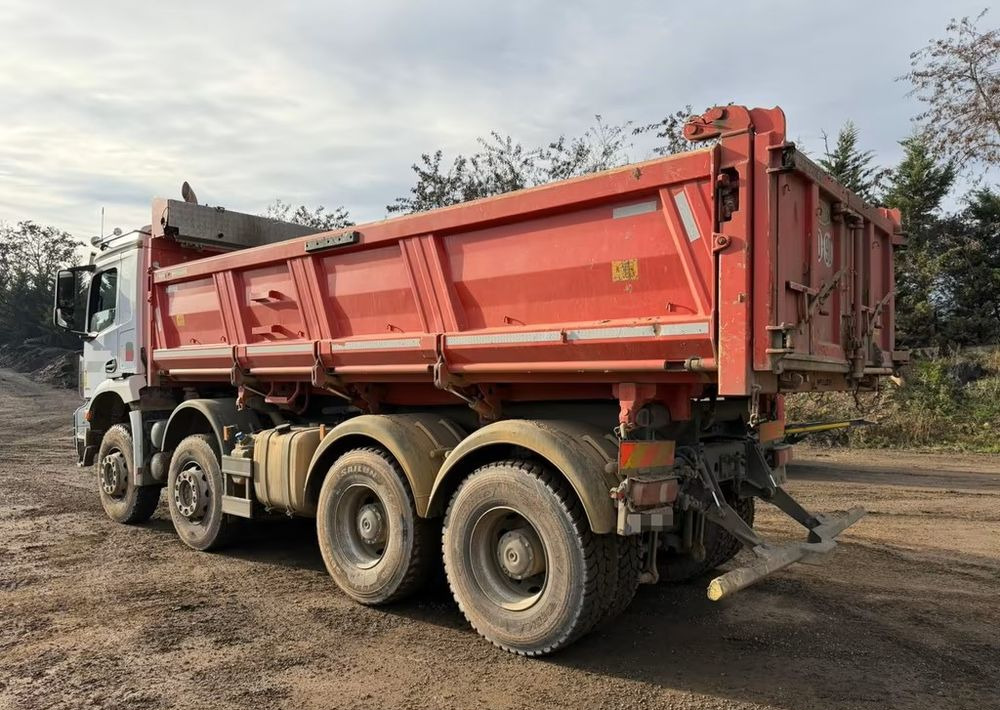 Mercedes-Benz Arocs 3246 / 8x4 / 2-stronny Meiller / Automatik / - Sklápěč: obrázek 5 Mercedes-Benz Arocs 3246 / 8x4 / 2-stronny Meiller / Automatik / - Sklápěč: obrázek 5