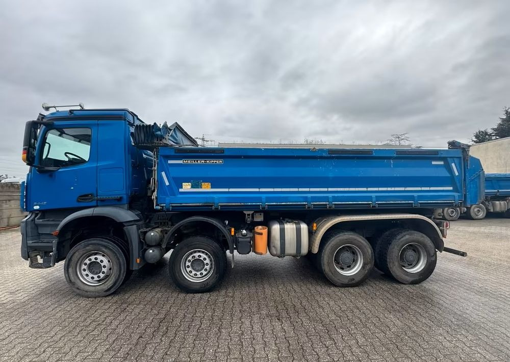 Mercedes-Benz Arocs 3442 / 8x4 / 3-stronny Kipper / TYLKO 160 000 km / Euro 6 / Automatik - Sklápěč: obrázek 2 Mercedes-Benz Arocs 3442 / 8x4 / 3-stronny Kipper / TYLKO 160 000 km / Euro 6 / Automatik - Sklápěč: obrázek 2