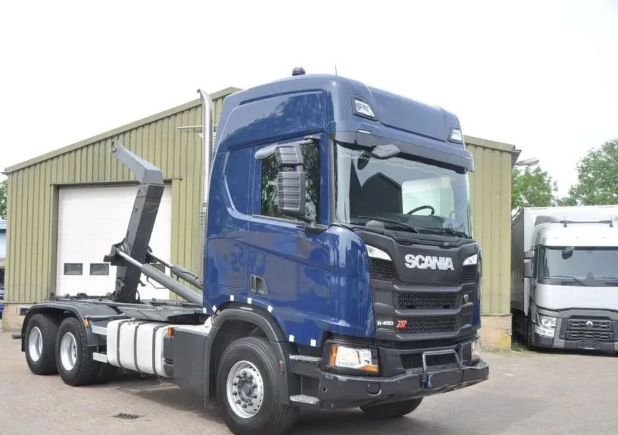 Scania R450 XT / 6X4/ RETARDER/EURO 6/OŚ PODNOSZONA Z NAPĘDEM/ - Hákový nosič kontejnerů: obrázek 4 Scania R450 XT / 6X4/ RETARDER/EURO 6/OŚ PODNOSZONA Z NAPĘDEM/ - Hákový nosič kontejnerů: obrázek 4
