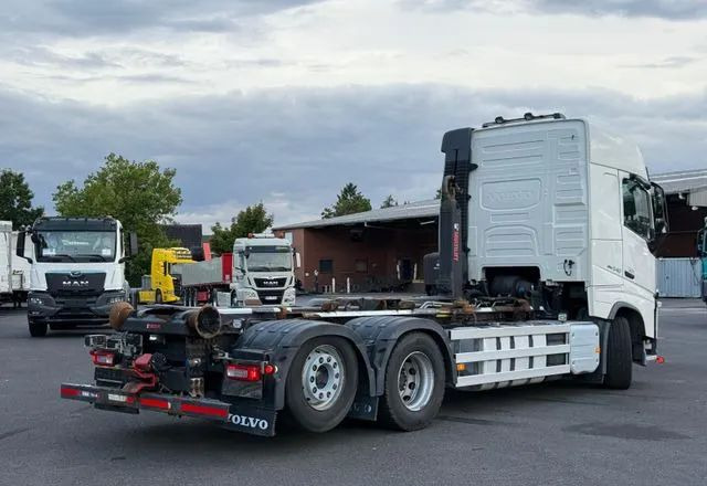 Volvo FH 540 / 6x2/  HIAB XR21SL56 Hakowiec / Euro 6 / Automat / Zawieszenie: Pneumatyczne / Retarder - Hákový nosič kontejnerů: obrázek 2 Volvo FH 540 / 6x2/  HIAB XR21SL56 Hakowiec / Euro 6 / Automat / Zawieszenie: Pneumatyczne / Retarder - Hákový nosič kontejnerů: obrázek 2