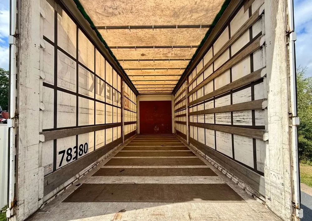 Plachtový nákladní auto Volvo FH460 6x2 BDF | Hydrauliczna platforma załadunkowa | Ogrzewanie postojowe | Automatyczna skrzynia | Euro 6d: obrázek 9 Plachtový nákladní auto Volvo FH460 6x2 BDF | Hydrauliczna platforma załadunkowa | Ogrzewanie postojowe | Automatyczna skrzynia | Euro 6d: obrázek 9