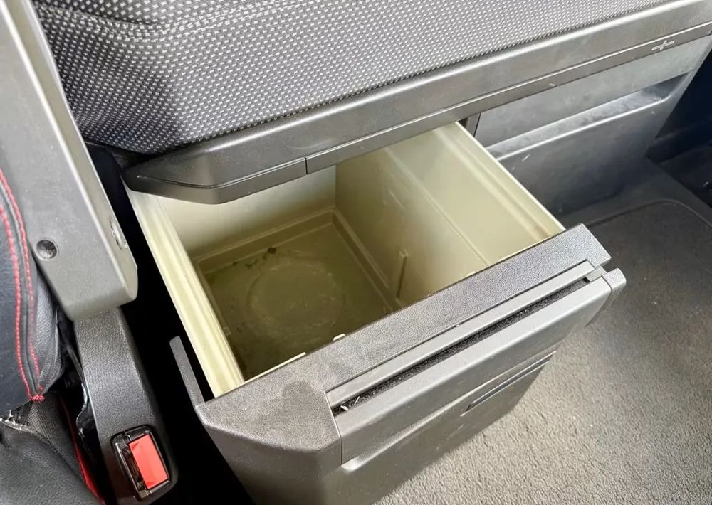 Plachtový nákladní auto Volvo FH460 6x2 BDF | Hydrauliczna platforma załadunkowa | Ogrzewanie postojowe | Automatyczna skrzynia | Euro 6d: obrázek 10 Plachtový nákladní auto Volvo FH460 6x2 BDF | Hydrauliczna platforma załadunkowa | Ogrzewanie postojowe | Automatyczna skrzynia | Euro 6d: obrázek 10