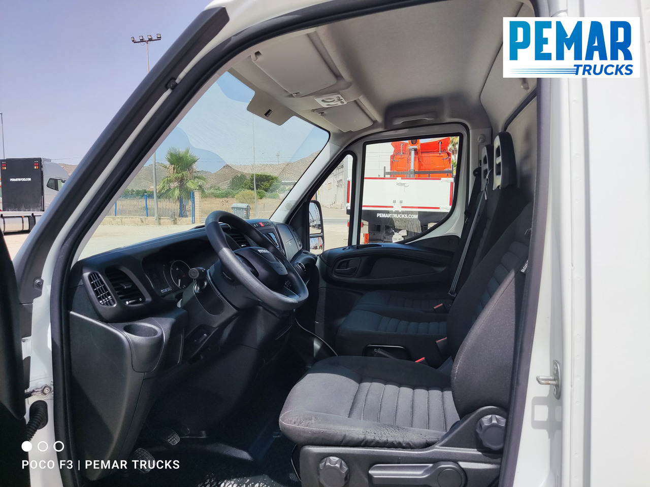 Dodávka skřín IVECO DAILY 35C16 CAJA CERRADA DOBLE RUEDA: obrázek 17 Dodávka skřín IVECO DAILY 35C16 CAJA CERRADA DOBLE RUEDA: obrázek 17