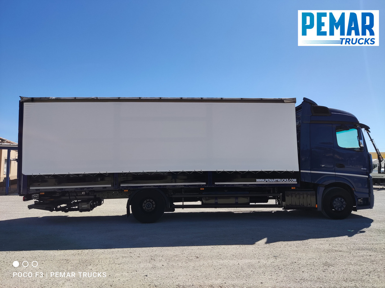 MERCEDES-BENZ ACTROS 1836 SEMITAUTLINER 18T - Plachtový nákladní auto: obrázek 4 MERCEDES-BENZ ACTROS 1836 SEMITAUTLINER 18T - Plachtový nákladní auto: obrázek 4