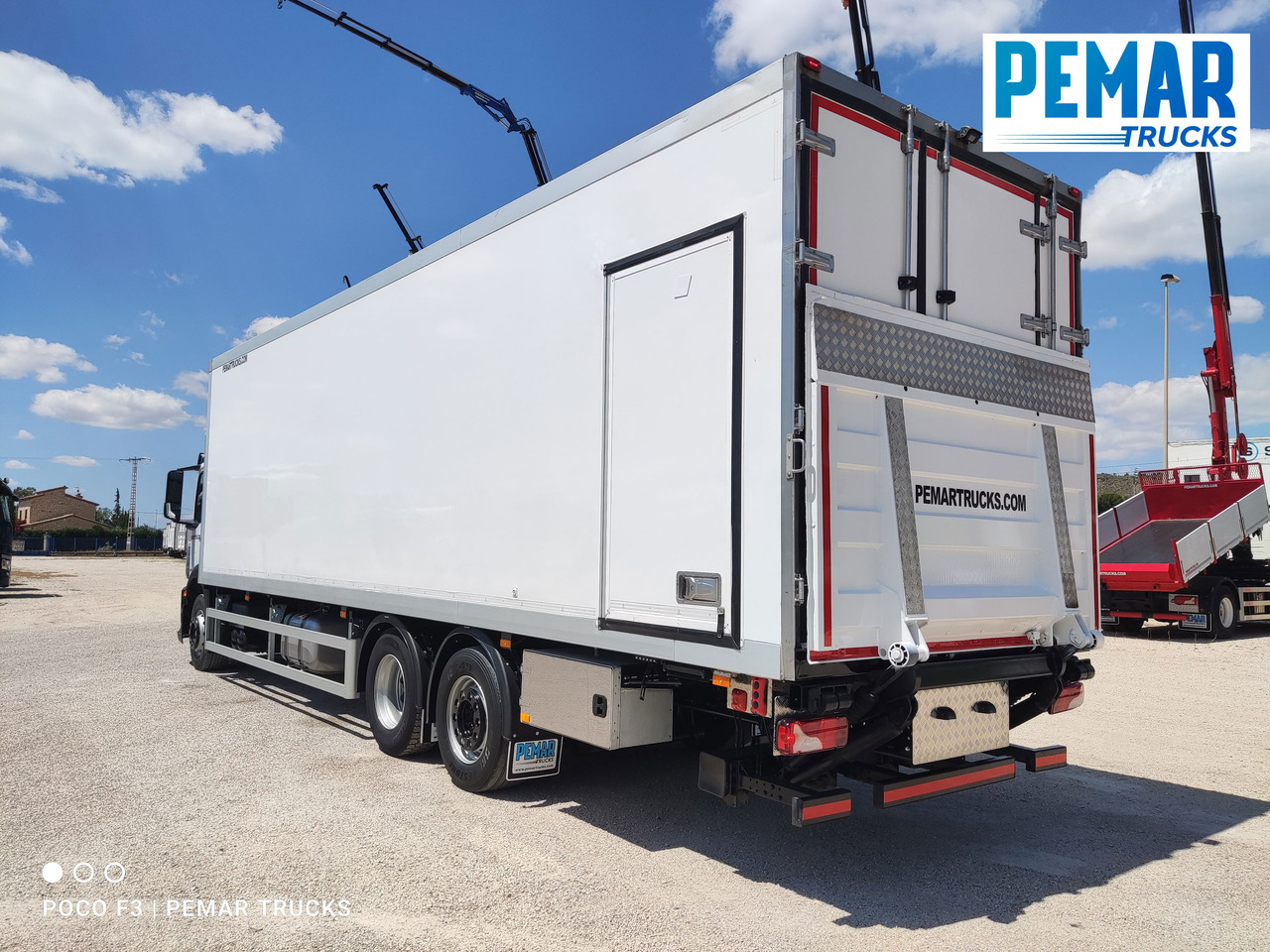 MERCEDES-BENZ ANTOS 2535 6X2 FRIGORIFICO - Chladírenský nákladní automobil: obrázek 5 MERCEDES-BENZ ANTOS 2535 6X2 FRIGORIFICO - Chladírenský nákladní automobil: obrázek 5