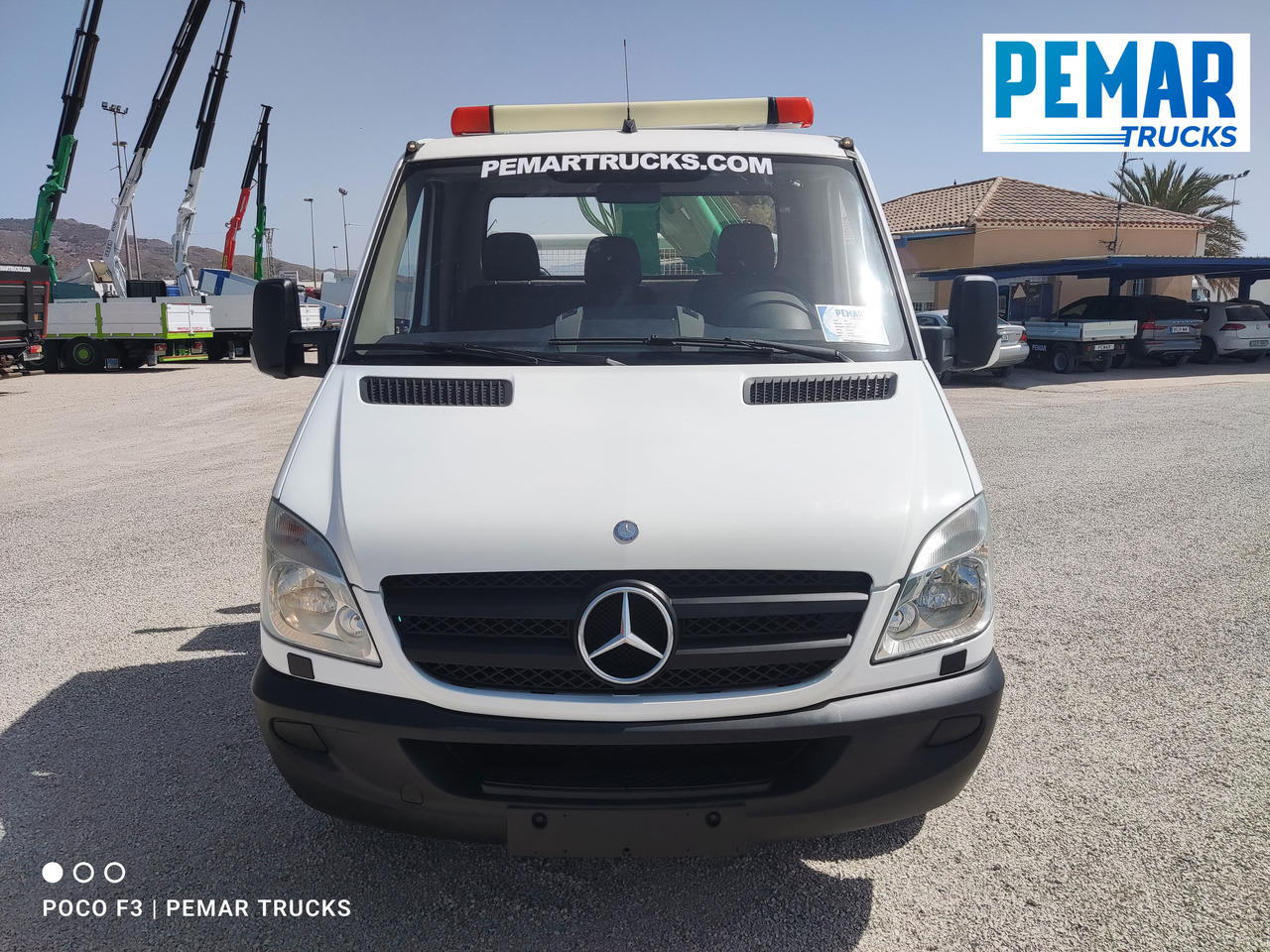 MERCEDES-BENZ SPRINTER 515 CDI GRUA CAJA FIJA 150 CV - Nákladní automobil valníkový/ Plošinový, Auto s hydraulickou rukou: obrázek 2 MERCEDES-BENZ SPRINTER 515 CDI GRUA CAJA FIJA 150 CV - Nákladní automobil valníkový/ Plošinový, Auto s hydraulickou rukou: obrázek 2