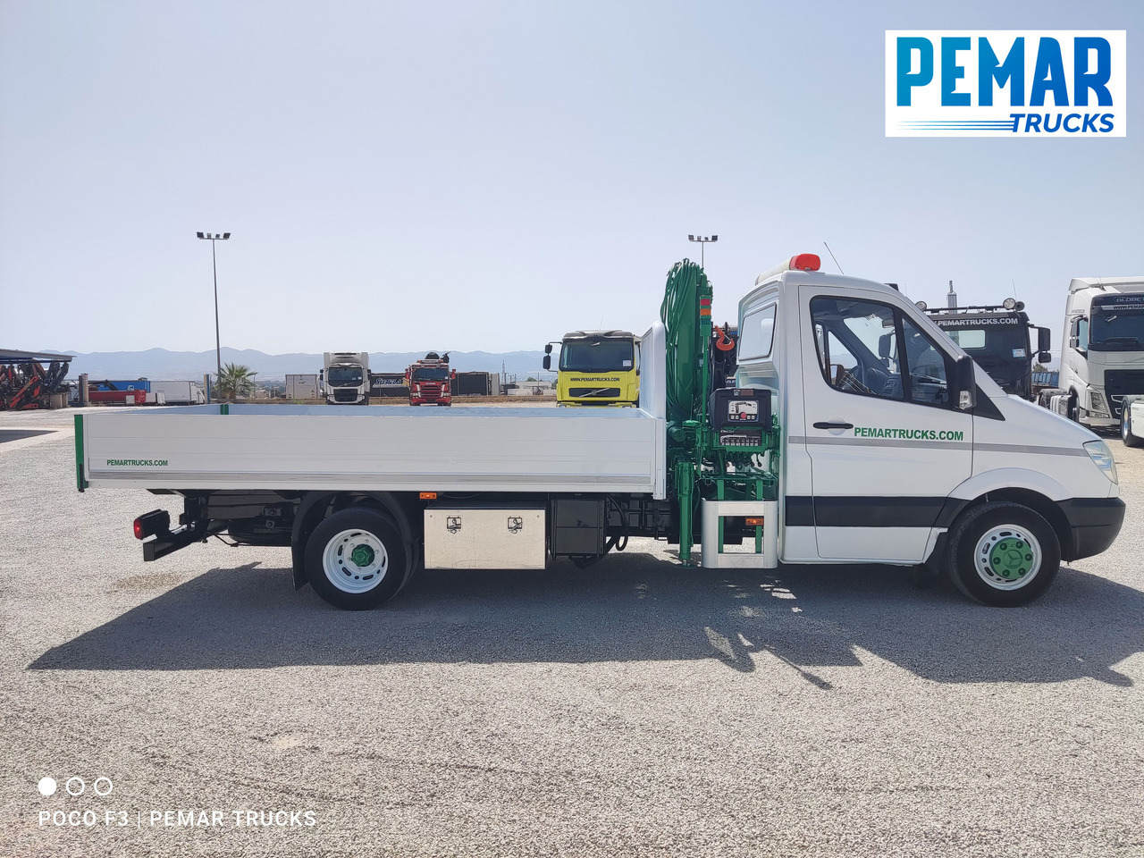 MERCEDES-BENZ SPRINTER 515 CDI GRUA CAJA FIJA 150 CV - Nákladní automobil valníkový/ Plošinový, Auto s hydraulickou rukou: obrázek 4 MERCEDES-BENZ SPRINTER 515 CDI GRUA CAJA FIJA 150 CV - Nákladní automobil valníkový/ Plošinový, Auto s hydraulickou rukou: obrázek 4